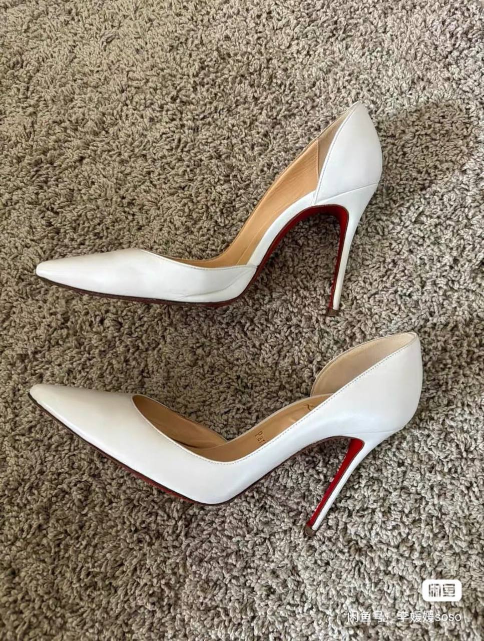 CHRISTIAN LOUBOUTIN  Iriza