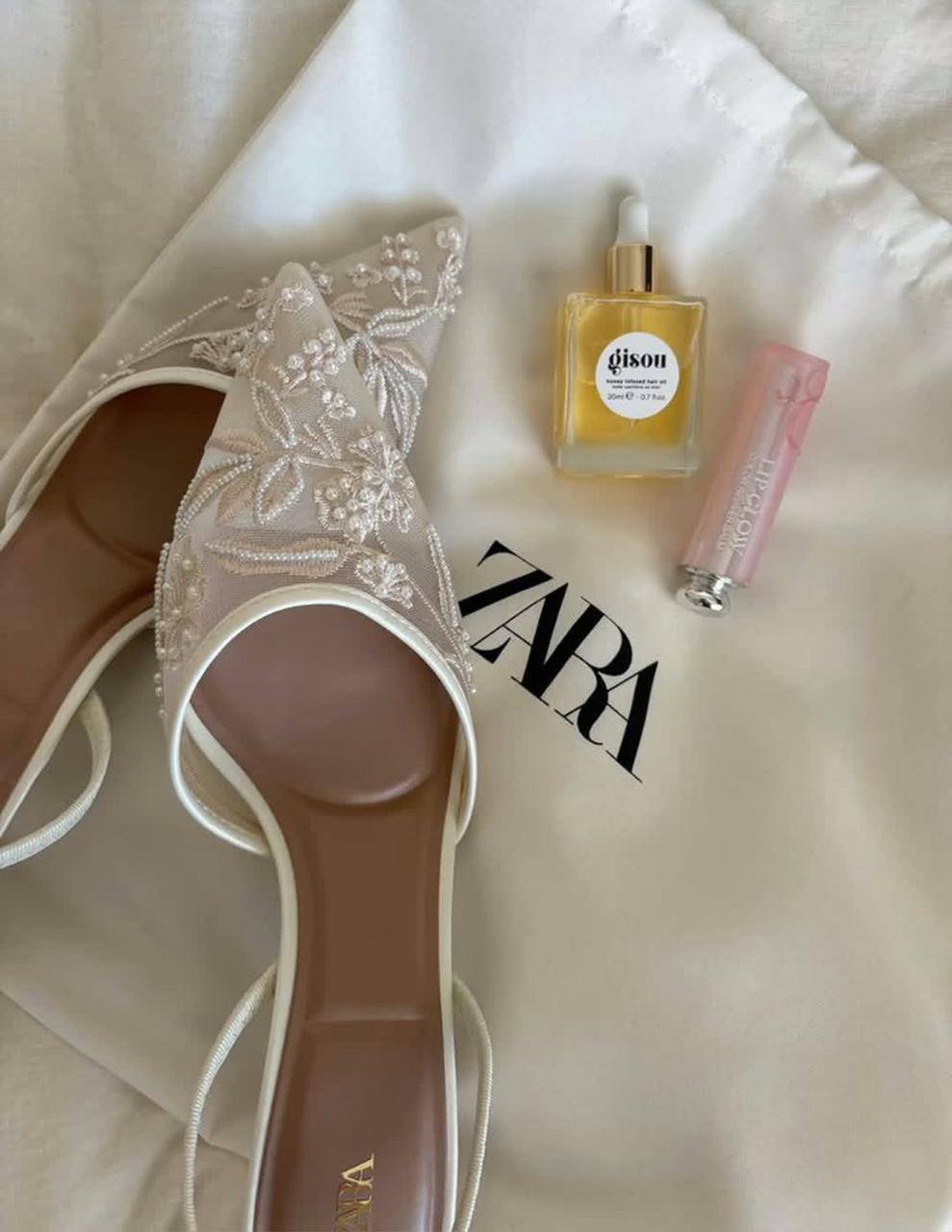 Zara’s bridal heels
