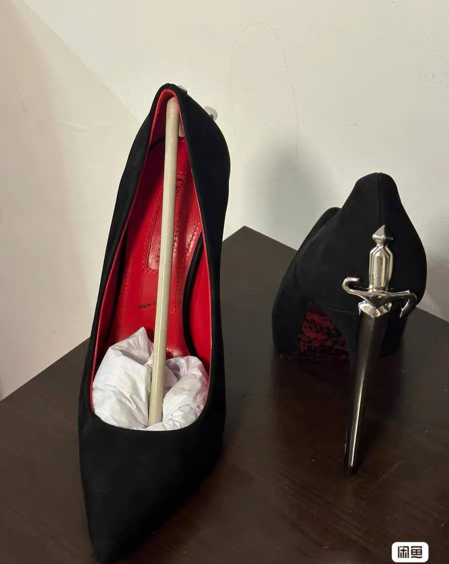 Cesare Paciotti Dagger Sandals
